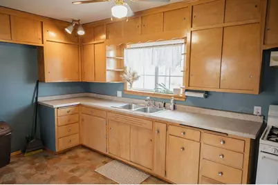 251 Apple Street W, Trimont, MN 56176 - Photo 17