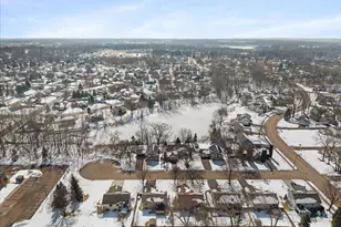 6535 Upper 14th Street N, Oakdale, MN 55128 - Photo 3