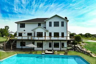 606 Venture Ln NE, Alexandria, MN 56308 - Photo 5