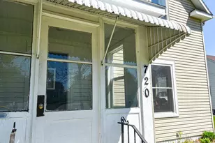 720 Arnold Ave N, Thief River Falls, MN 56701 - Photo 3