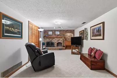 10156 Pilgrim Lane N, Maple Grove, MN 55369 - Photo 15