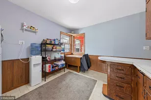 8238 Oakland Ave S, Bloomington, MN 55420 - Photo 5