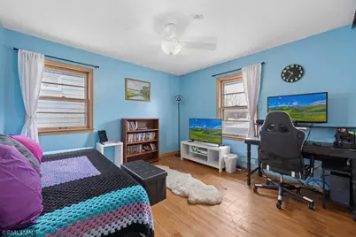 8238 Oakland Avenue S, Bloomington, MN 55420 - Photo 9