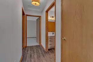 2608 10th St SW, Willmar, MN 56201 - Photo 23