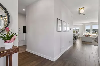 300 Lindsay Road, Hudson, WI 54016 - Photo 9