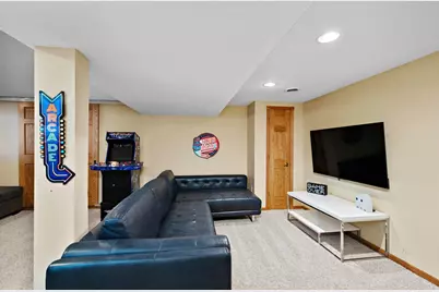 8839 N Shore Trail N, Forest Lake, MN 55025 - Photo 33