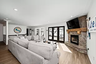 8839 N Shr Trl N, Forest Lake, MN 55025 - Photo 11