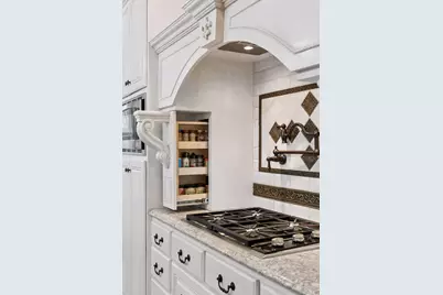 875 Novak Avenue N, West Lakeland Township, MN 55082 - Photo 25