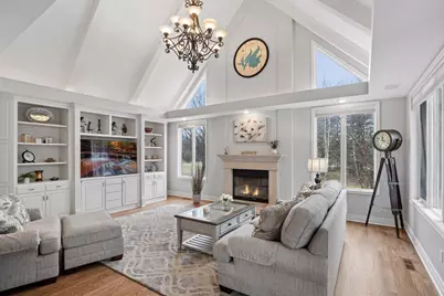 875 Novak Avenue N, West Lakeland Township, MN 55082 - Photo 13