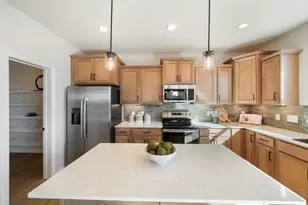 1061 Annagaire Curv, Rosemount, MN 55068 - Photo 7