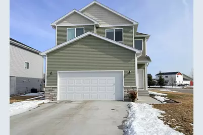 4566 13th Street S, Moorhead, MN 56560 - Photo 1