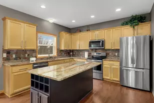 12029 86th Ave N, Maple Grove, MN 55369 - Photo 7