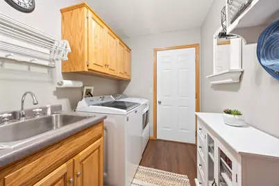 370 Pike Court, Winsted, MN 55395 - Photo 9