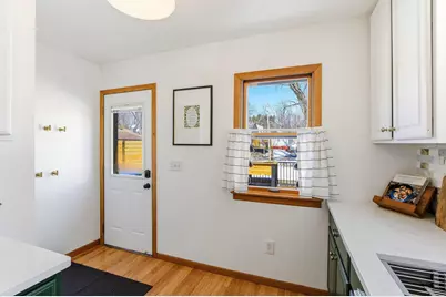 103 Greenwood Street, Mahtomedi, MN 55115 - Photo 11