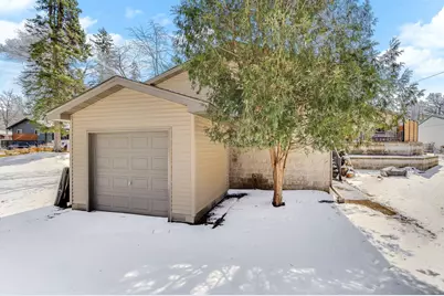 103 Greenwood Street, Mahtomedi, MN 55115 - Photo 37