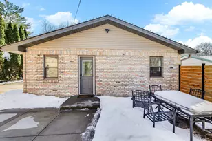 103 Greenwood St, Mahtomedi, MN 55115 - Photo 33