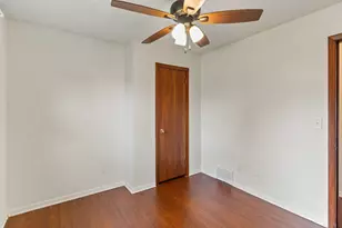 5271 Buchanan St NE, Fridley, MN 55421 - Photo 29