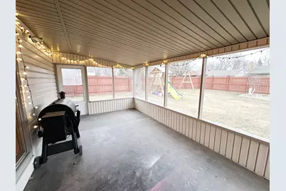 1166 Maplewood Drive, Worthington, MN 56187 - Photo 35