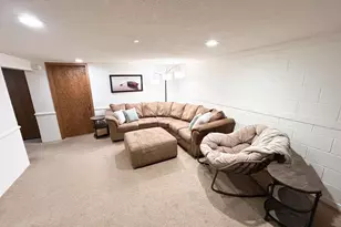 1166 Maplewood Dr, Worthington, MN 56187 - Photo 29