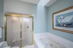 7709 Pondwood Dr, Edina, MN 55439 - Photo 11