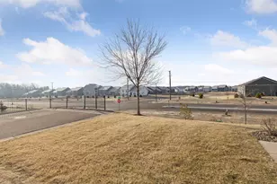 8067 Abercrombie Ln, Woodbury, MN 55129 - Photo 43