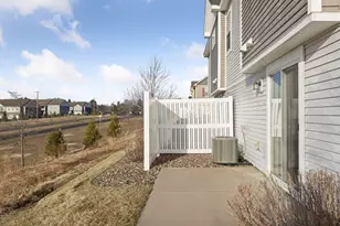 8067 Abercrombie Ln, Woodbury, MN 55129 - Photo 39