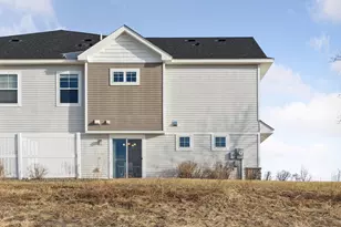 8067 Abercrombie Ln, Woodbury, MN 55129 - Photo 37