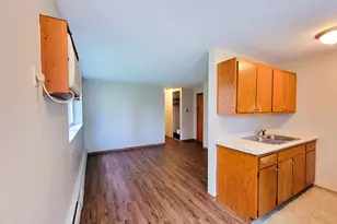 2637 S Pleasant Ave S, Minneapolis, MN 55408 - Photo 3