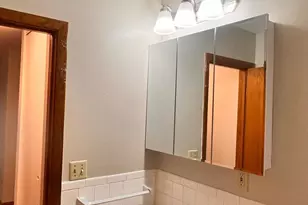 2637 S Pleasant Ave S, Minneapolis, MN 55408 - Photo 15