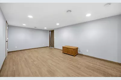 1813 13th Street S, Moorhead, MN 56560 - Photo 19