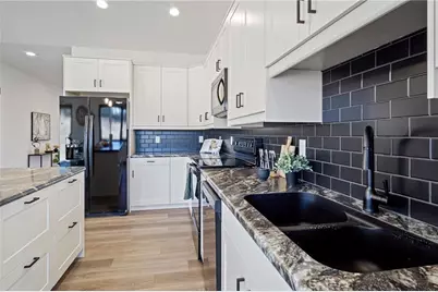 3355 Iris Drive, Eau Claire, WI 54703 - Photo 17