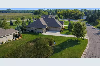 1904 Bridgeview Boulevard, Detroit Lakes, MN 56501 - Photo 17