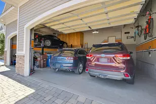 9951 Vagabond Ct N, Maple Grove, MN 55311 - Photo 11