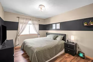 4062 Sunset Terrace N, Brooklyn Park, MN 55443 - Photo 11