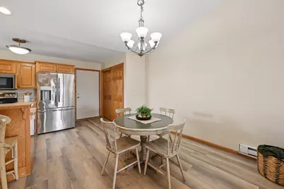 5669 Lambert Avenue NE, Albertville, MN 55301 - Photo 5