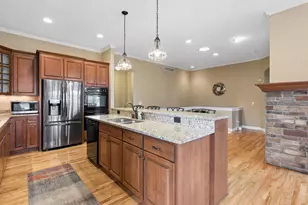 18224 Justice Way, Lakeville, MN 55044 - Photo 9