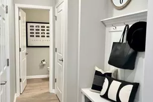 906 Woodlawn Ave, Saint Paul, MN 55116 - Photo 27