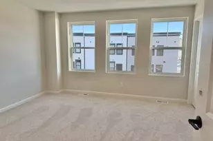 906 Woodlawn Ave, Saint Paul, MN 55116 - Photo 17