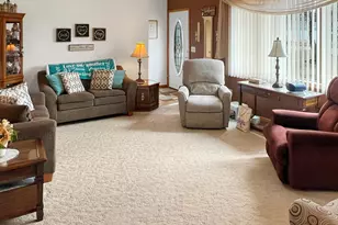 818 E 2nd St N, Truman, MN 56088 - Photo 7