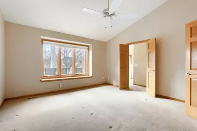 9934 Old Wagon Trail, Eden Prairie, MN 55347 - Photo 19