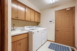 9934 Old Wagon Trail, Eden Prairie, MN 55347 - Photo 29