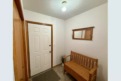 510 Ash Avenue, Bird Island, MN 55310 - Photo 9