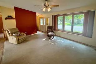 510 Ash Ave, Bird Island, MN 55310 - Photo 15