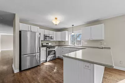 13645 Timber Crest Drive, Maple Grove, MN 55311 - Photo 9