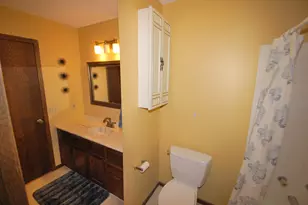 1901 Yorkshire Ave S, Hopkins, MN 55305 - Photo 21