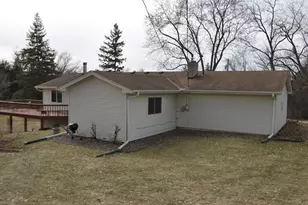 1901 Yorkshire Ave S, Hopkins, MN 55305 - Photo 37