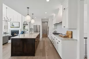 713 Ensconced Wy, Chaska, MN 55318 - Photo 11