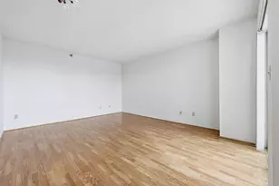 78 10th St E, Saint Paul, MN 55101 - Photo 7