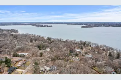 2734 Riviera Drive N, White Bear Lake, MN 55110 - Photo 55