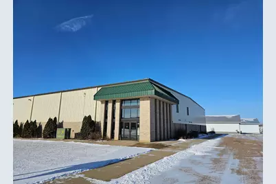 1820 N Redding Avenue, Windom, MN 56101 - Photo 1